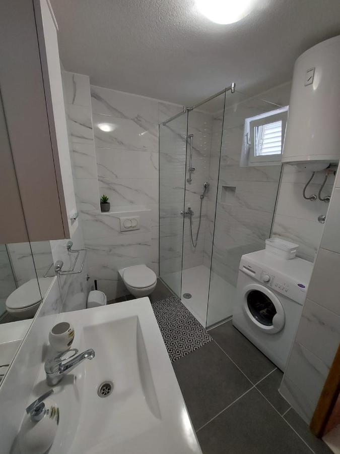 Sea Star Apartman Gradac  Kültér fotó